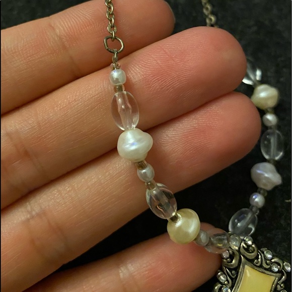 Vintage necklace and earrings set - Picture 4 of 13